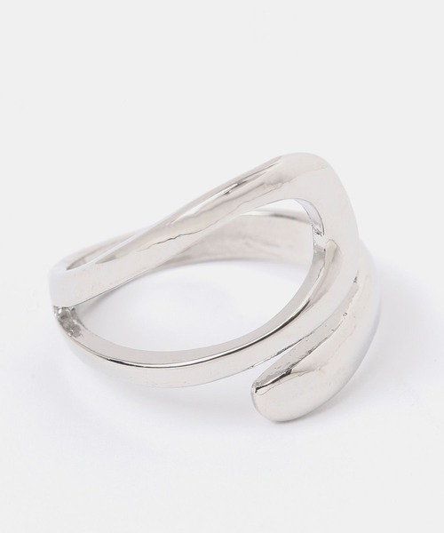 FOREVER 21（フォーエバー トゥエンティーワン）の「ヘンケイリング２（リング・レディース・シルバー・FREE）」の3枚目の写真