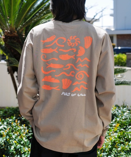 PORT OF CALL（ポートオブコール）の「DESIGN TEE/PORT OF CALLマリーン柄バックプリント長袖Tシャツ（Tシャツ/カットソー・メンズ・ホワイト/カーキ・MEDIUM/LARGE）」の2枚目の写真