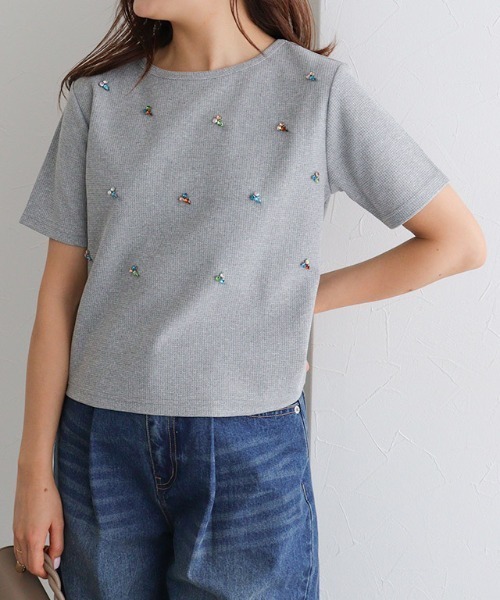 Pierrot(ピエロ)の「多色ビジュー使いプルオーバー(Tシャツ/カットソー・レディース・杢グレー/アイボリー・M/L)」の11枚目の写真
