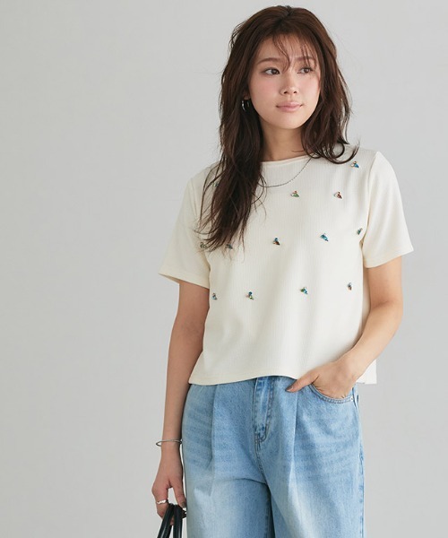 【美品】ALBEROBELLO半袖カットソー ぶたさん いっぱい　ビジュー 美品】ALBEROBELLO半袖カットソー ぶたさん いっぱい ビジュー