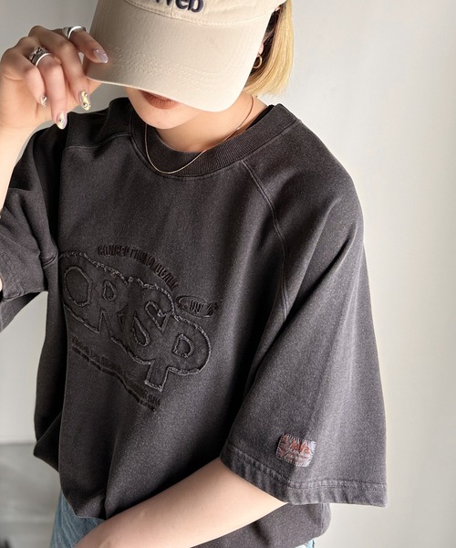 Java（ジャバ）の「《JaVaジャバコラボ》裾はドロストでお好みのシルエットに。ヴィンテージライクな半袖ロゴTシャツ（Tシャツ/カットソー・レディース・ライトブルー/チャコールグレー/ピンク・LARGE/X-LARGE/MEDIUM/SMALL）」の7枚目の写真