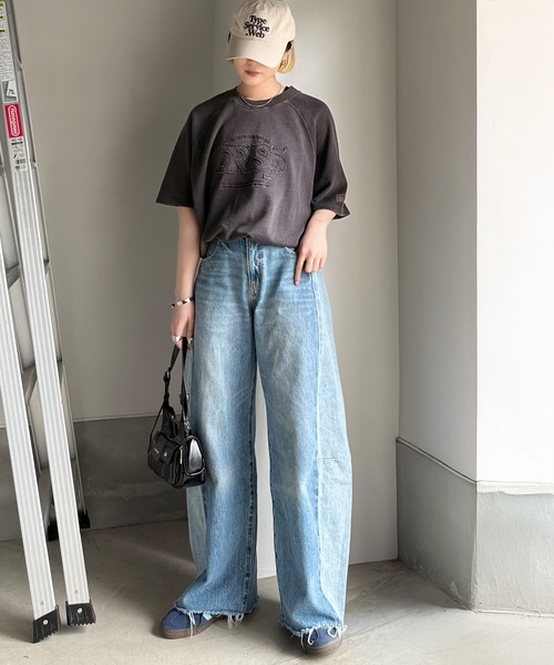 Java（ジャバ）の「《JaVaジャバコラボ》裾はドロストでお好みのシルエットに。ヴィンテージライクな半袖ロゴTシャツ（Tシャツ/カットソー・レディース・ライトブルー/チャコールグレー/ピンク・LARGE/X-LARGE/MEDIUM/SMALL）」の9枚目の写真