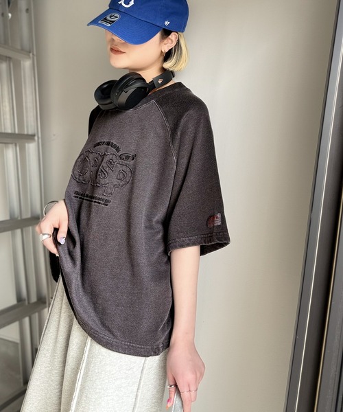 Java（ジャバ）の「《JaVaジャバコラボ》裾はドロストでお好みのシルエットに。ヴィンテージライクな半袖ロゴTシャツ（Tシャツ/カットソー・レディース・ライトブルー/チャコールグレー/ピンク・LARGE/X-LARGE/MEDIUM/SMALL）」の13枚目の写真