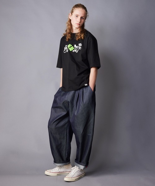 rehacer(レアセル)の「rehacer : Bloom Logo Relax Fit T-shirt / ブルームロゴ リラックスフィット Tシャツ(Tシャツ/カットソー・メンズ・ホワイト/ブラック・SMALL/MEDIUM/LARGE/X-LARGE)」の6枚目の写真