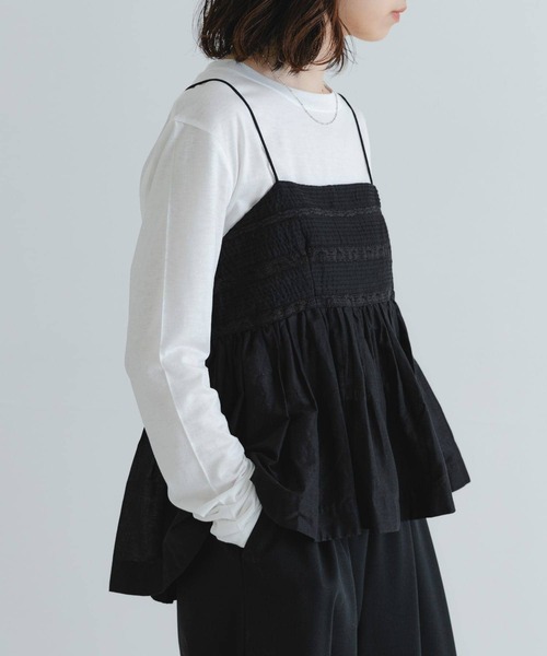 URBAN RESEARCH（アーバンリサーチ）の「レース切り替えキャミブラウス（キャミソール・レディース・ブラック/オフホワイト・FREE）」の7枚目の写真
