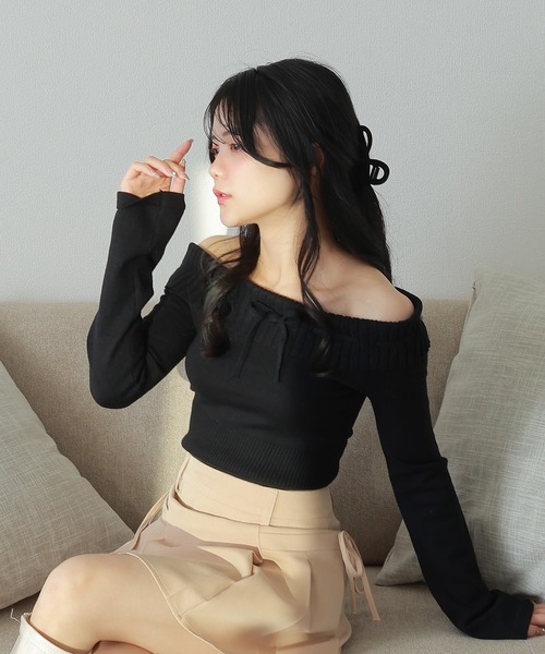offshoulder ribbon knit tops/オフショルダーリボンニット