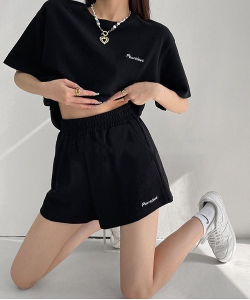 gossip!ロサンゼルス(ゴシップロサンゼルス)の「ビッグシルエットクルースウェット半袖Tシャツ&スウェットショートパンツ ルームウェア セットアップ(ルームウェア/パジャマ・レディース・グレー/ブラック/ベージュ/ブルー/ライトグレー/ネイビー・XL/M/L)」の13枚目の写真