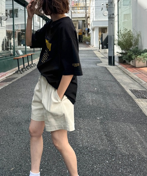 CANAL JEAN(キャナルジーン)の「1975 TOKYO Thursday半袖Tシャツ(Tシャツ/カットソー・レディース・ブラック/ホワイト・MEDIUM/LARGE/X-LARGE)」の4枚目の写真