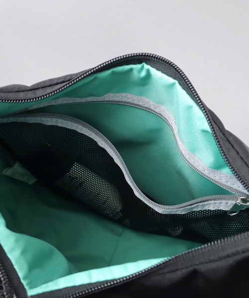 MADDEN EQUIPMENT(メデン イクイップメント)の「撥水ポリエステル 防水ポリウレタン切替 ショルダーバッグ 縦型 メッシュポケット付き(ショルダーバッグ・メンズ・ブラック/グレー・FREE)」の18枚目の写真