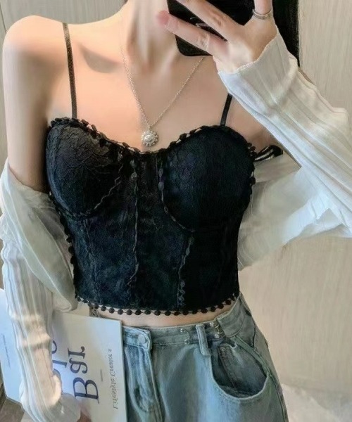 gossip!ロサンゼルス(ゴシップロサンゼルス)の「レトロ風 レースキャミソール(カップ付き)(キャミソール・レディース・ブラック/ホワイト・FREE)」の9枚目の写真