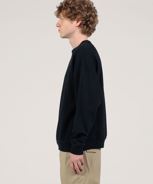 TOMORROWLAND (トゥモローランド)の「【別注】KNITTING FACTORY 吊り裏毛 ロングスリーブ クルーネック プルオーバー(スウェット・メンズ・ネイビー/グレー系その他2・M/L)」の9枚目の写真