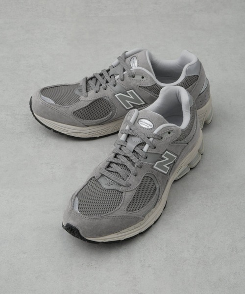 NEW BALANCE(ニューバランス)の「NEW BALANCE/ML2002R(スニーカー・メンズ・グレー・26/27/28)」の1枚目の写真