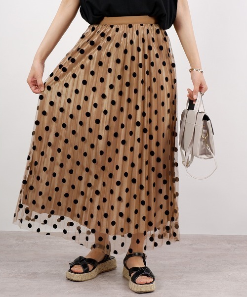 CLOTHY(クロシィ)の「【パッと目を惹くレトロなスタイル♪】2WAYドット柄チュールスカート(スカート・レディース・ベージュ/サックスブルー/ブラック・MEDIUM)」の2枚目の写真