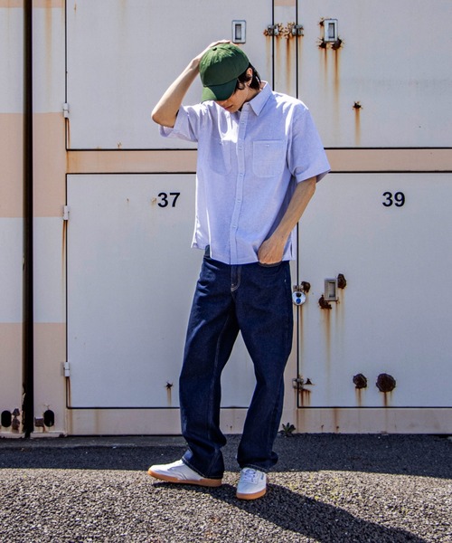Kinetics(キネティクス)の「Reebok CLUB C 85 VINTAGE(リーボック クラブシー 85 ヴィンテージ)(スニーカー・メンズ・ホワイト・26cm/26.5cm/27cm/27.5cm/28cm/28.5cm/29cm/23.5cm/23cm)」の2枚目の写真