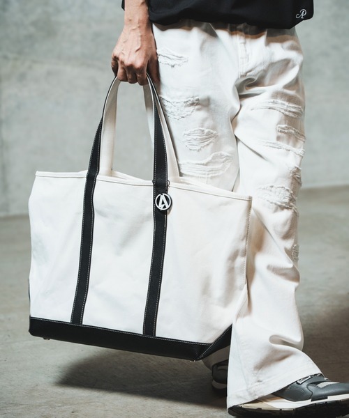 ADAM PATEK(アダムパテック)の「ADAMPATEK/leather combi basic big tote bag/レザーコンビベーシックビッグトート(AP2519038)(トートバッグ・レディース・ブラック/ホワイト・FREE)」の8枚目の写真
