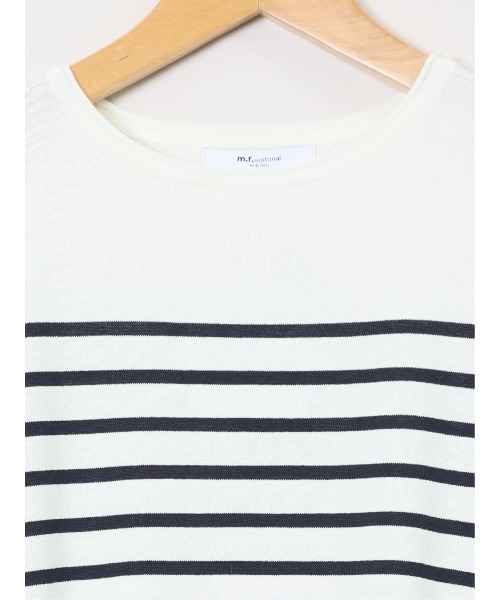 m.f.editorial（エムエフエディトリアル）の「【UVカット 接触冷感 アンチピリング 】m.f.エディトリアル レディース 快適機能 ゆるボーダー クルーネック 半袖ウォッシャブルニット（ニット/セーター・レディース・ブラック/ホワイト・LARGE/MEDIUM）」の5枚目の写真