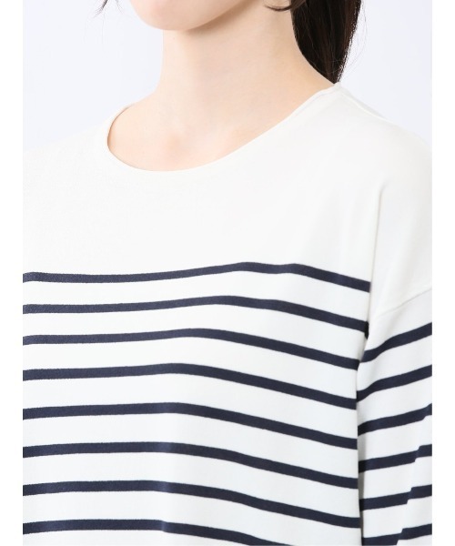 m.f.editorial（エムエフエディトリアル）の「【UVカット 接触冷感 アンチピリング 】m.f.エディトリアル レディース 快適機能 ゆるボーダー クルーネック 半袖ウォッシャブルニット（ニット/セーター・レディース・ブラック/ホワイト・LARGE/MEDIUM）」の17枚目の写真