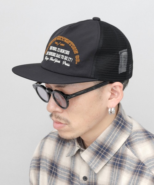 Basiquenti(ベーシックエンティ)の「平ツバ メッシュ トラッカーキャップ(キャップ・メンズ・ブラック/グリーン/ネイビー・FREE)」の7枚目の写真