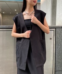 セットアップ」に該当するベスト（ブラック/黒色系