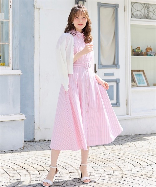 SWINGLE（スウィングル）の「スパンコールシアーニットカーディガン（カーディガン/ボレロ・レディース・ブラック/クリーム/オフホワイト/ブルー/ピンク・FREE）」の6枚目の写真