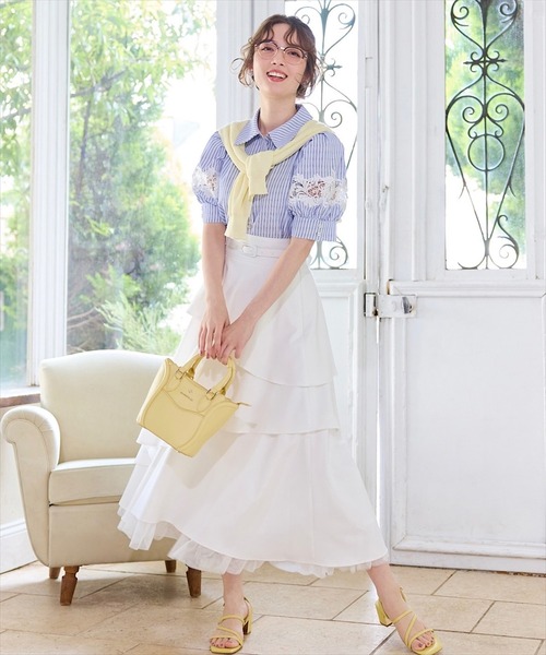 SWINGLE（スウィングル）の「スパンコールシアーニットカーディガン（カーディガン/ボレロ・レディース・ブラック/クリーム/オフホワイト/ブルー/ピンク・FREE）」の17枚目の写真