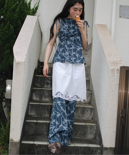 side ribbon flare blouse / サイドリボンフレアブラウス