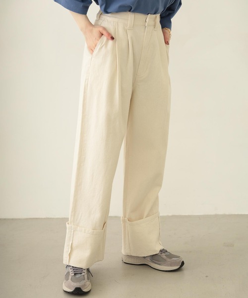 MILKFED.（ミルクフェド）の「ROLL UP DENIM（デニムパンツ・レディース・オフホワイト/ブラック/インディゴブルー・S/M）」の2枚目の写真