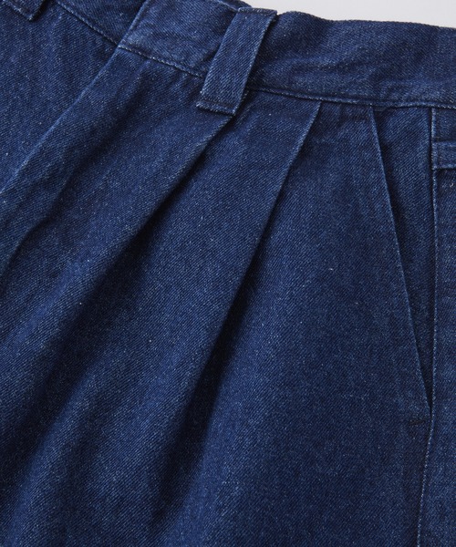 MILKFED.（ミルクフェド）の「ROLL UP DENIM（デニムパンツ・レディース・オフホワイト/ブラック/インディゴブルー・S/M）」の17枚目の写真