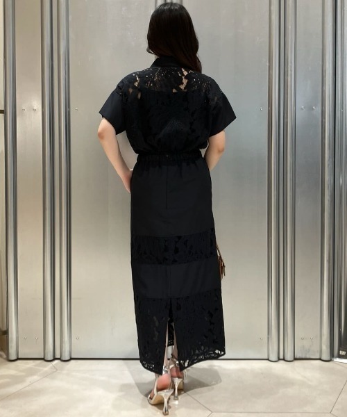 PINKY&DIANNE（ピンキーアンドダイアン）の「◆リーフ柄レースシャツ（シャツ/ブラウス・レディース・ホワイト/ブラック・38）」の12枚目の写真