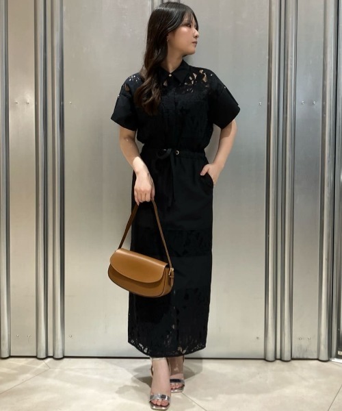 PINKY&DIANNE（ピンキーアンドダイアン）の「◆リーフ柄レースシャツ（シャツ/ブラウス・レディース・ホワイト/ブラック・38）」の11枚目の写真