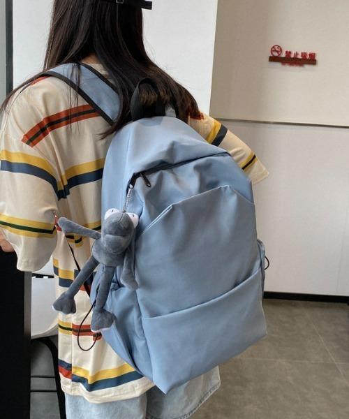 REBALANCE（リバランス）の「シンプルナイロンリュックサック（バックパック/リュック・メンズ・B/C/D/A・ONE SIZE）」の2枚目の写真