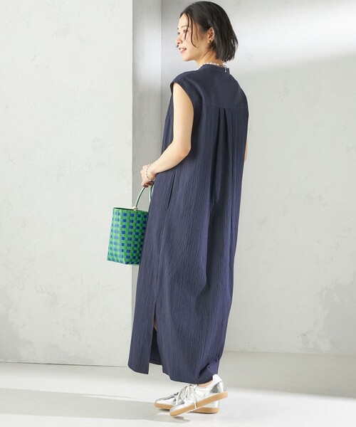 SHIPS(シップス)の「〈手洗い可能〉ACAR リップル タック ワンピース(ワンピース・レディース・ネイビー/レッド/ブラック・ONE SIZE)」の10枚目の写真