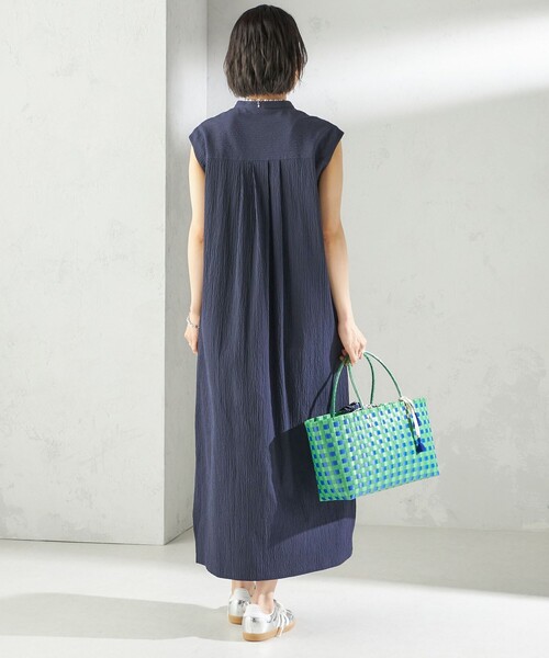 SHIPS(シップス)の「〈手洗い可能〉ACAR リップル タック ワンピース(ワンピース・レディース・ネイビー/レッド/ブラック・ONE SIZE)」の11枚目の写真
