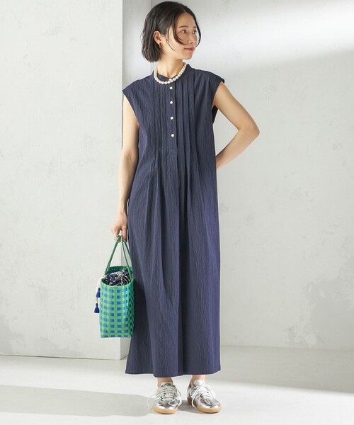 SHIPS(シップス)の「〈手洗い可能〉ACAR リップル タック ワンピース(ワンピース・レディース・ネイビー/レッド/ブラック・ONE SIZE)」の13枚目の写真