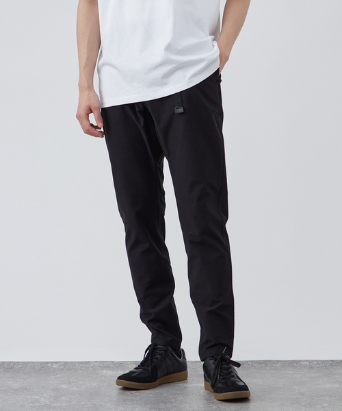 B.C STOCK(ベーセーストック)の「《追加》ブロークンツイル ストレッチパンツ(スラックス・メンズ・ベージュ/カーキ/ブラック・SMALL/LARGE/MEDIUM)」の1枚目の写真