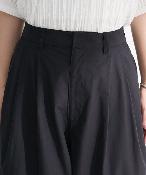 ELENCARE DUE（エレンカーレデュエ）の「・ELENCARE DUE コクーンタックパンツ（その他パンツ・レディース・アイボリー/カーキ/ブラック・FREE）」の21枚目の写真