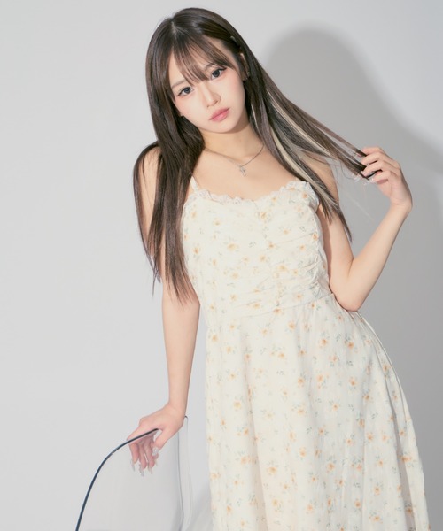 ALLuRing ChaRm(アリュリングチャーム)の「Pearl Floral Camisole Dress / パールフローラルキャミワンピース 小花柄(ワンピース・レディース・グリーン/ブルー/イエロー・FREE)」の6枚目の写真
