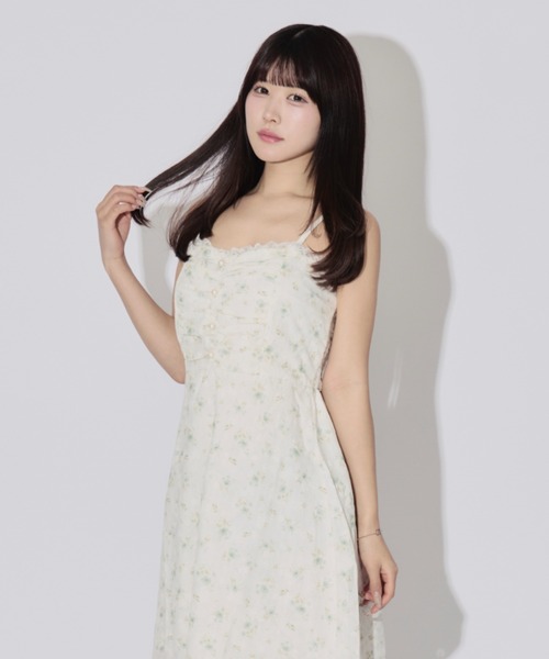 ALLuRing ChaRm(アリュリングチャーム)の「Pearl Floral Camisole Dress / パールフローラルキャミワンピース 小花柄(ワンピース・レディース・グリーン/ブルー/イエロー・FREE)」の22枚目の写真