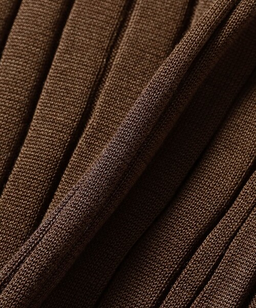 SLOANE（スローン）の「【別注】SLOANE / 18ゲージ シルク リブ ハーフスリーブ［手洗い可］（ニット/セーター・レディース・グリーン/ブラウン・2/1）」の15枚目の写真