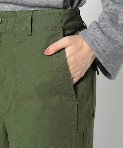 BROOKLYN OVERALL(ブルックリンオーバーオール)の「【BROOKLYN OVERALL 】ワイドベイカーパンツ(その他パンツ・レディース・ベージュ/カーキ・FREE)」の13枚目の写真