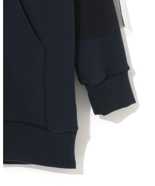 UNDERCOVER（アンダーカバー）の「UP2E1802（パーカー・レディース・ブラック/ネイビー/トップグレー・1/2）」の13枚目の写真