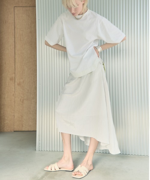 Muel Chic(ミュエルシック)の「Pines shine skirt ピンズシャインスカート(スカート・レディース・ネイビー/ホワイト/モカ/ミント/ブラック・FREE)」の6枚目の写真