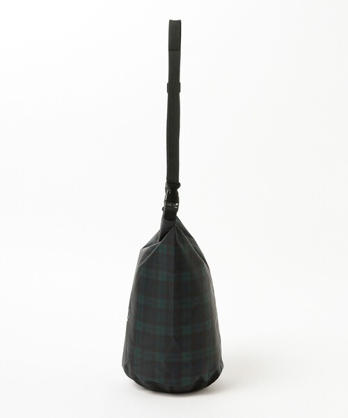 BEAMS（ビームス）の「【別注】Speedo / WATERPROOF ROLL TOP BAG 25SS（その他・メンズ・その他・ONE SIZE）」の2枚目の写真