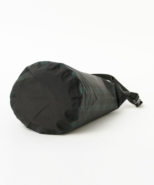 BEAMS（ビームス）の「【別注】Speedo / WATERPROOF ROLL TOP BAG 25SS（その他・メンズ・その他・ONE SIZE）」の4枚目の写真