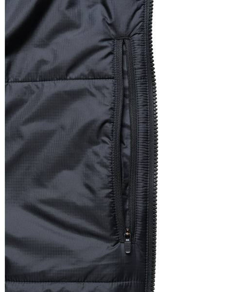 F.C.Real Bristol（エフシーレアルブリストル）の「INSULATION HOODED JACKET（ダウンジャケット/コート・メンズ・モカ/ブラック・X-LARGE/SMALL/LARGE/MEDIUM/XX-LARGE）」の9枚目の写真