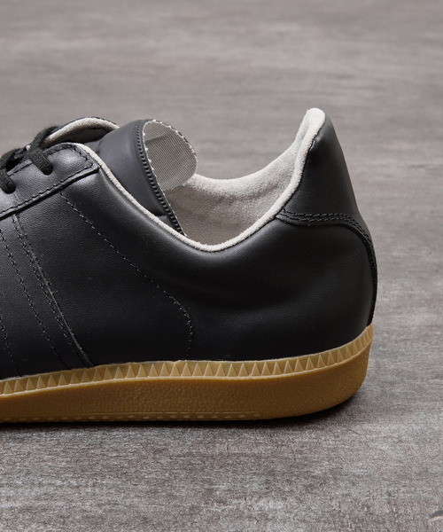 GERMAN TRAINER（ジャーマントレーナー）の「GERMAN ARMY TRAINER ORIGINAL ジャーマンアーミートレーナーオリジナル ジャーマントレーナー /  GAT1001-DARK HONEY（スニーカー・メンズ・ホワイト/ブラック・44/40/38/39/41/42/45/43/36/37）」の4枚目の写真