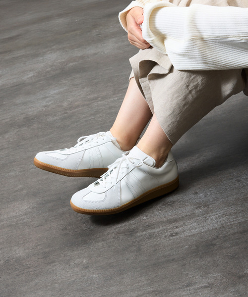 GERMAN TRAINER（ジャーマントレーナー）の「GERMAN ARMY TRAINER ORIGINAL ジャーマンアーミートレーナーオリジナル ジャーマントレーナー /  GAT1001-DARK HONEY（スニーカー・メンズ・ホワイト/ブラック・44/40/38/39/41/42/45/43/36/37）」の19枚目の写真