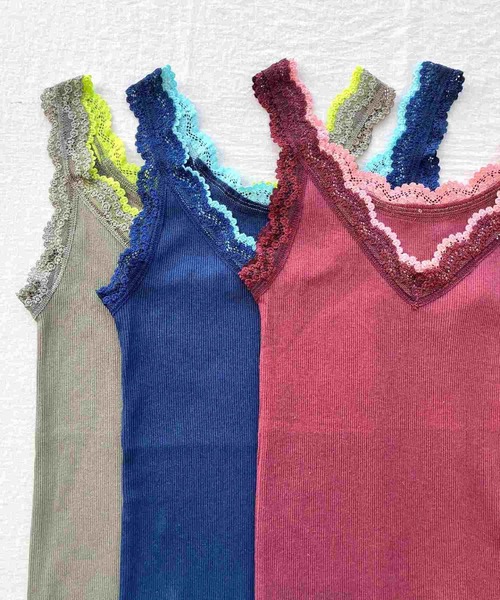 Q（キュー）の「バイカラーテレコタンク（タンクトップ・レディース・チャコールグレー/ライトグレー/マスタード/オリーブ/ネイビー/バーガンディー・MEDIUM）」の16枚目の写真