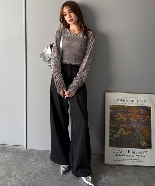 mily bilet(ミウィビレット)の「【mily bilet】大人可愛いを纏う。シアーベロアチュールビスチェアンサンブル(セット)(Tシャツ/カットソー・レディース・ブラウン/グレー/ブラック・X-LARGE/SMALL/MEDIUM/LARGE)」の9枚目の写真
