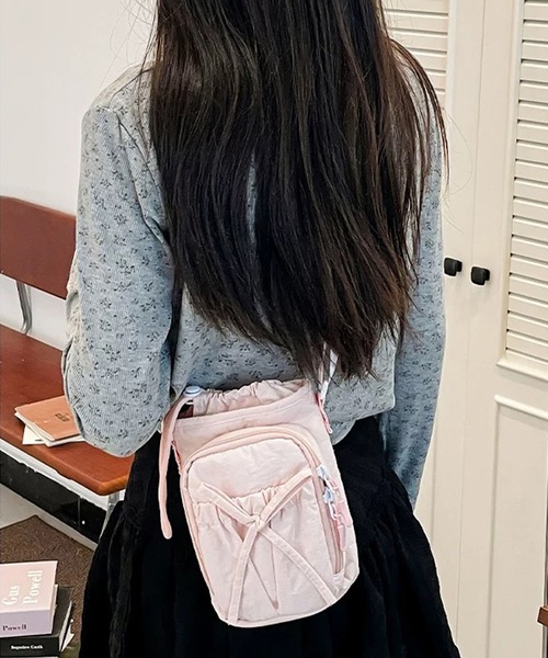 shopnikoniko(ショップニコニコ)の「ボトルホルダー ショルダー ストラップ リボン 巾着 ペットボトル ポーチ付き ショルダーバッグ(ショルダーバッグ・レディース・ブラック/ブルー/ピンク・フリー)」の16枚目の写真